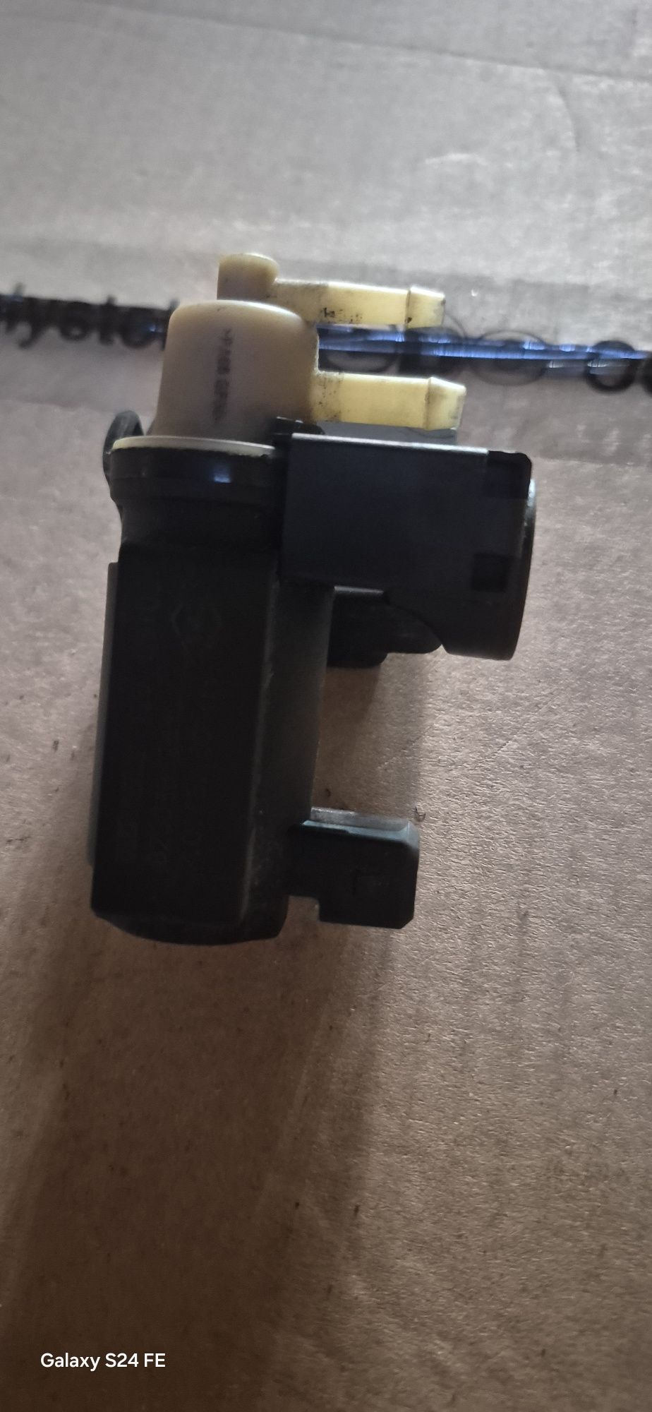 Zawor podcisnienia renault 2.0 dci