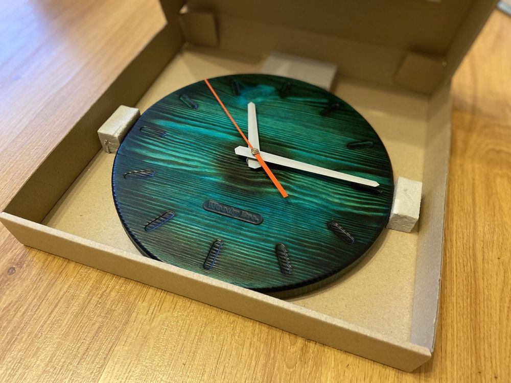 Часы круглые настенные деревянные WOOD