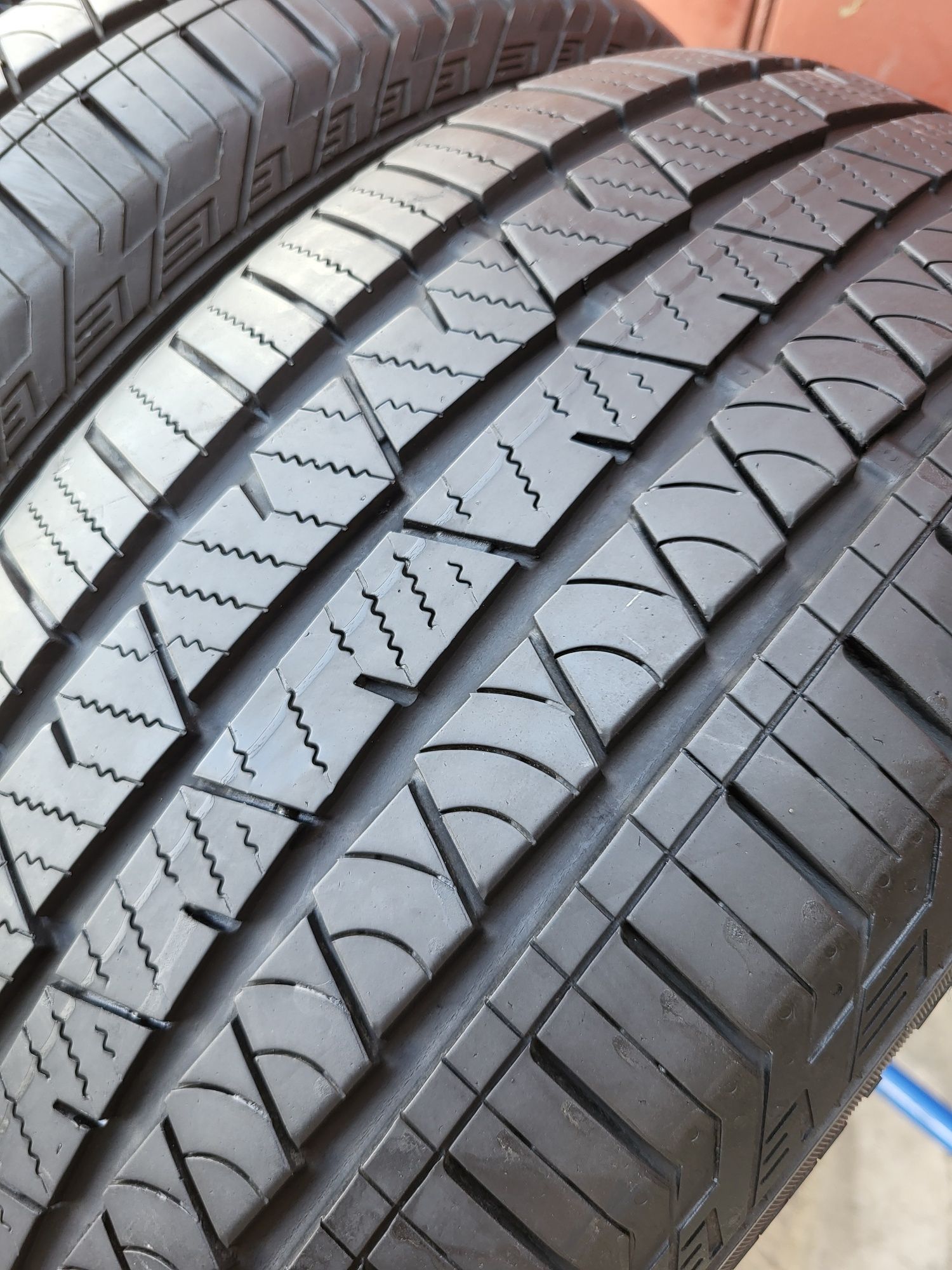 235/50/18 R18 Continental CrossContact LX Sport 2шт ціна за 1шт шини