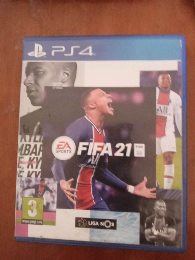 FIFA 21 como novo