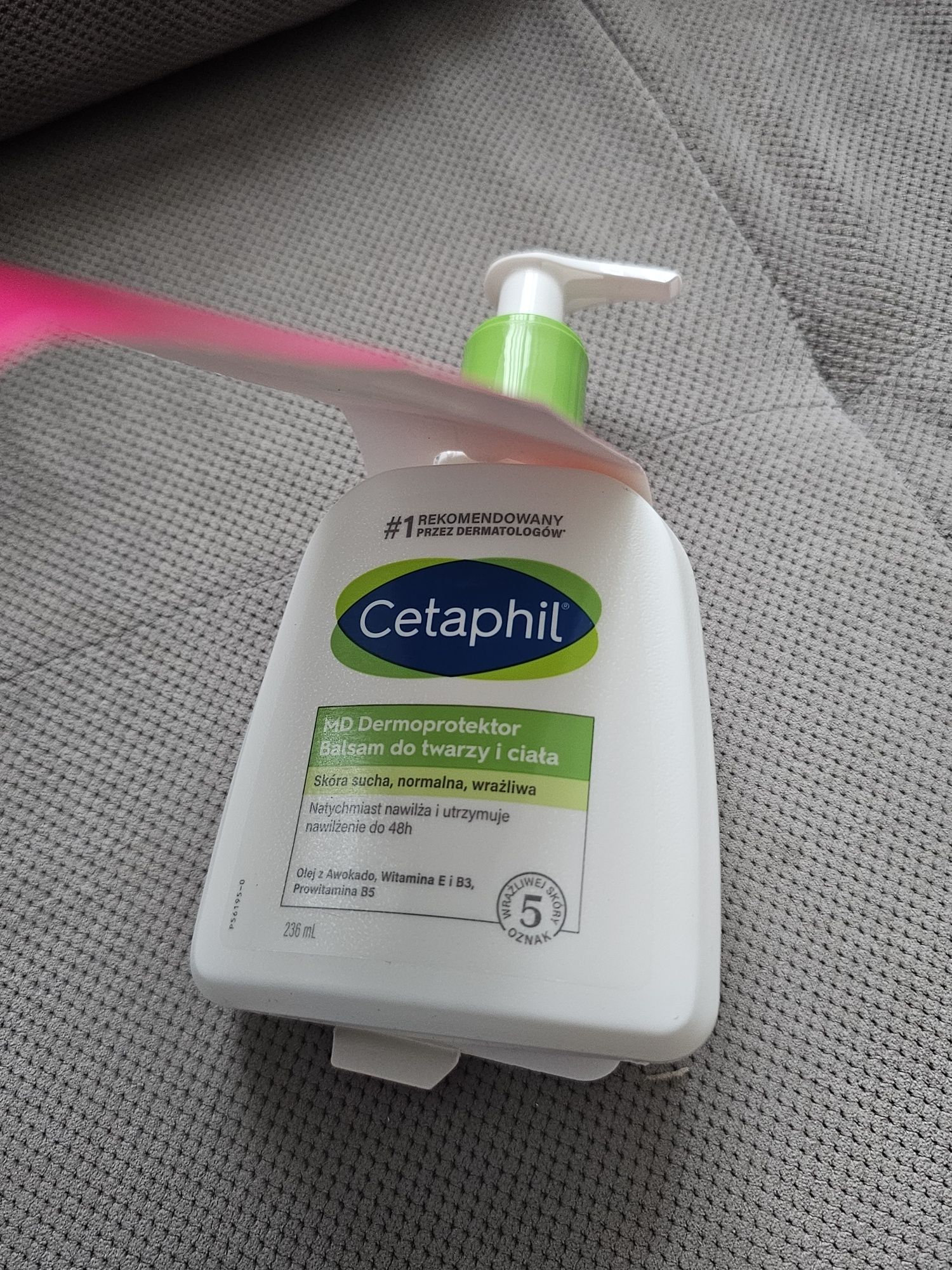 Cetaphil MD Dermoprotektor Balsam nawilżający do twarzy i ciała, 236ml