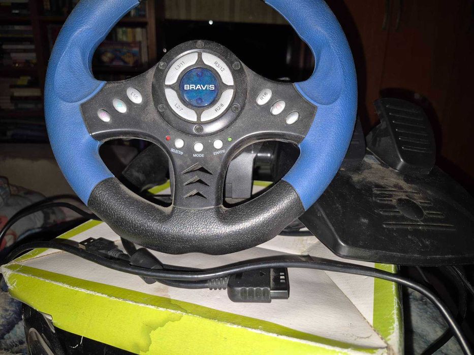 продам игровой руль новый