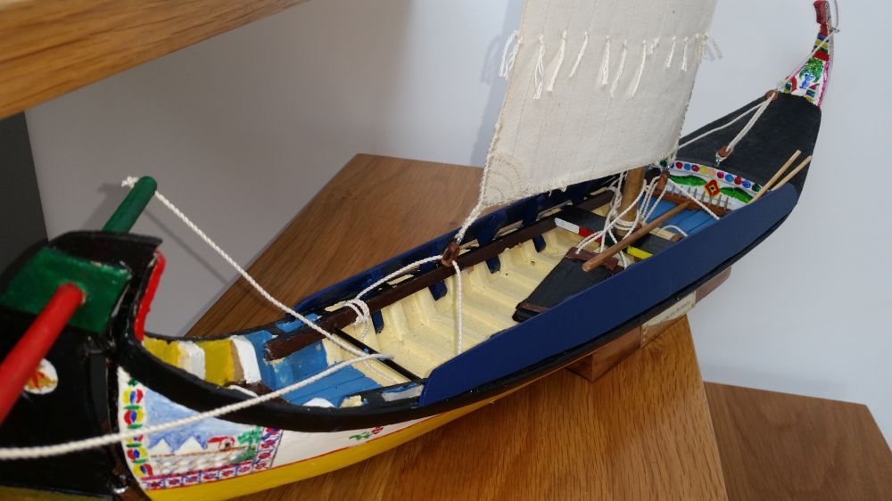 Vendo Miniatura de Moliceiro da Ria de Aveiro