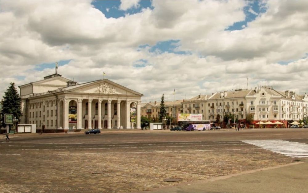 ЦЕНТР. ПЛОЩА 2к квартира 40,1 кв.м.