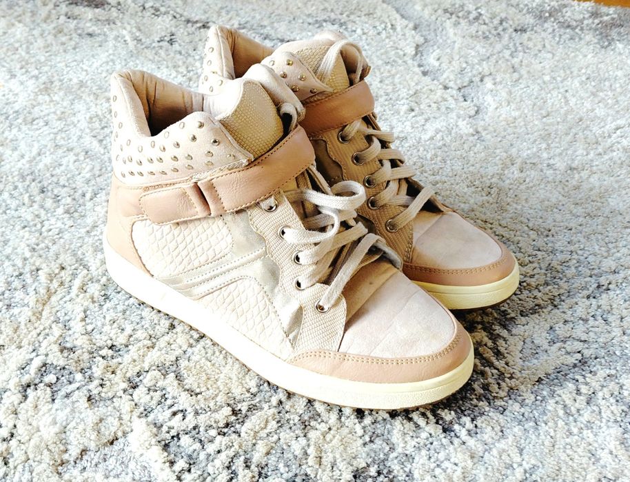 Bereshka extra wysokie Snekersy Botki beżowe roz. 37 _  24cm