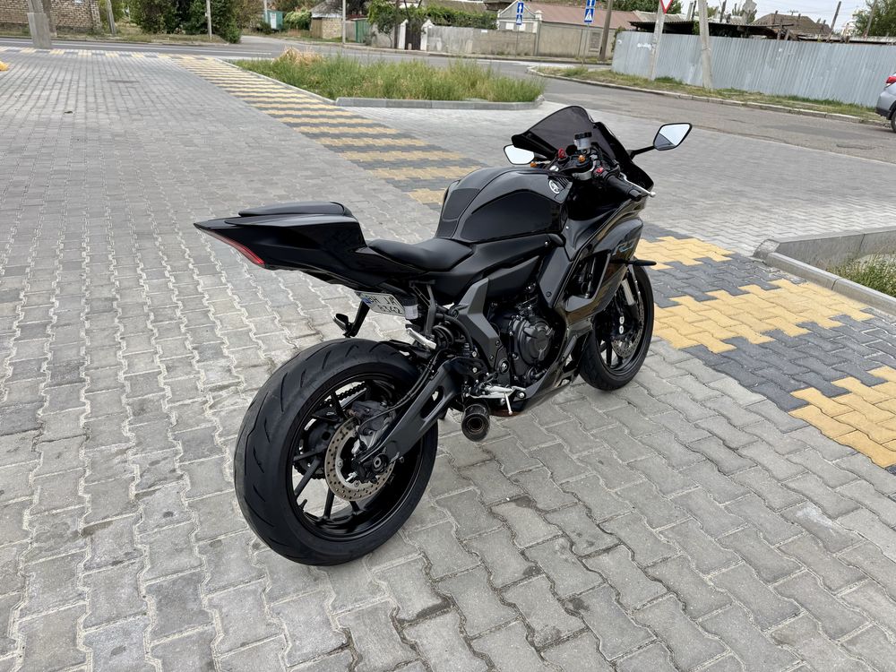 Продам Yamaha YZF R7