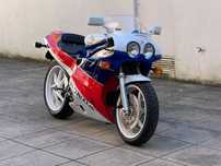 Honda VFR VFR750 RC30