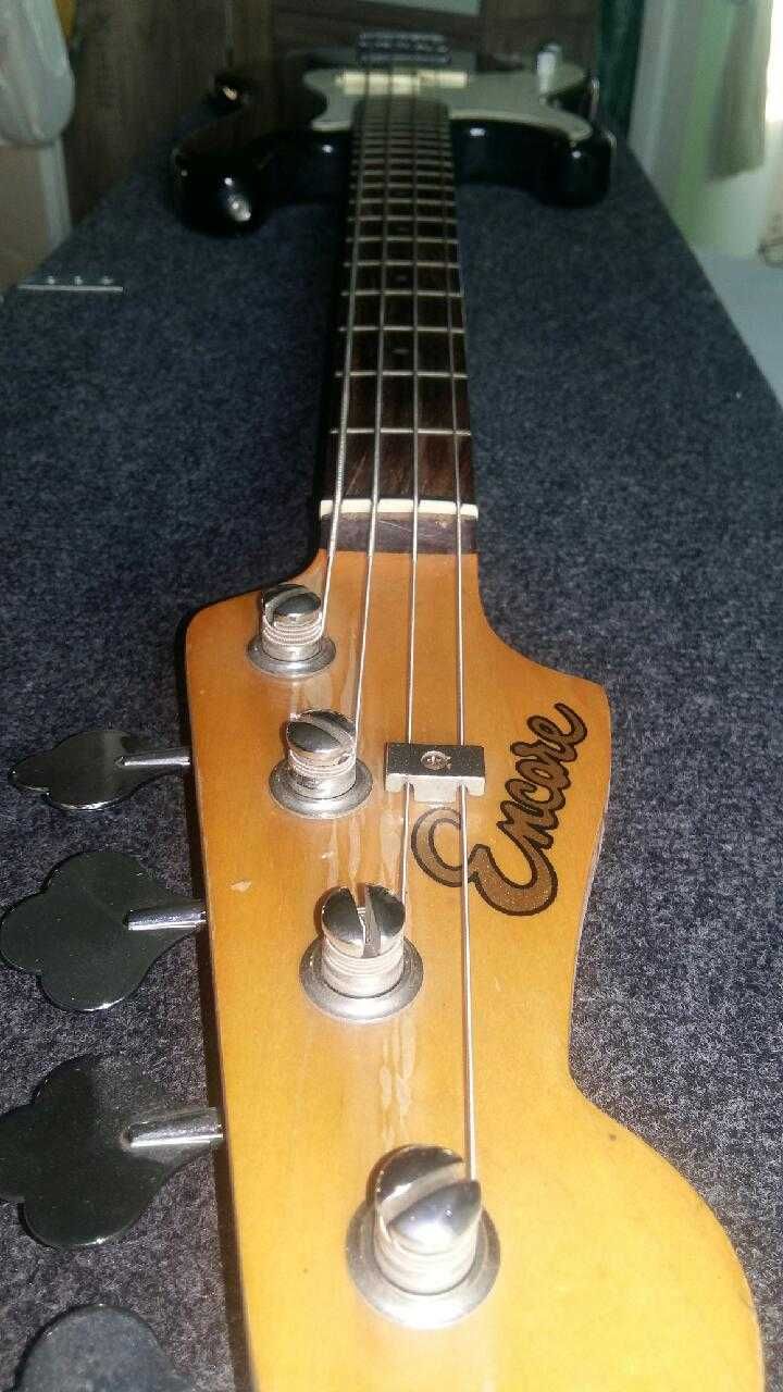 Gitara basowa leworęczna Encore Nowe 4 klucze Nowe 4 struny Futerał