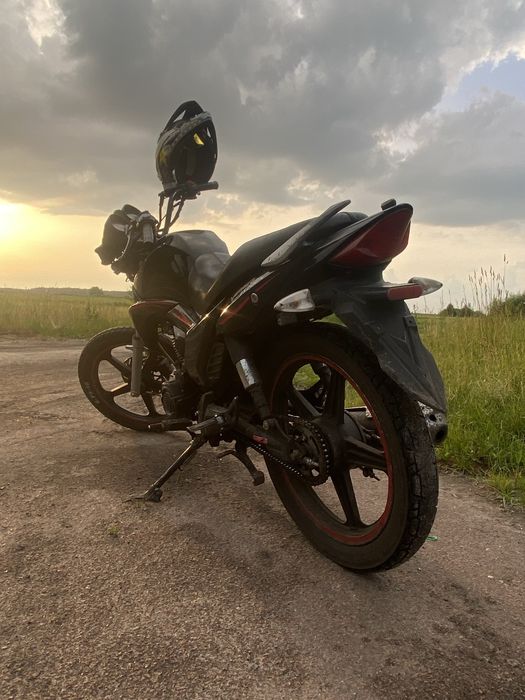 Срочно продам мотоцикл Viper zs200n