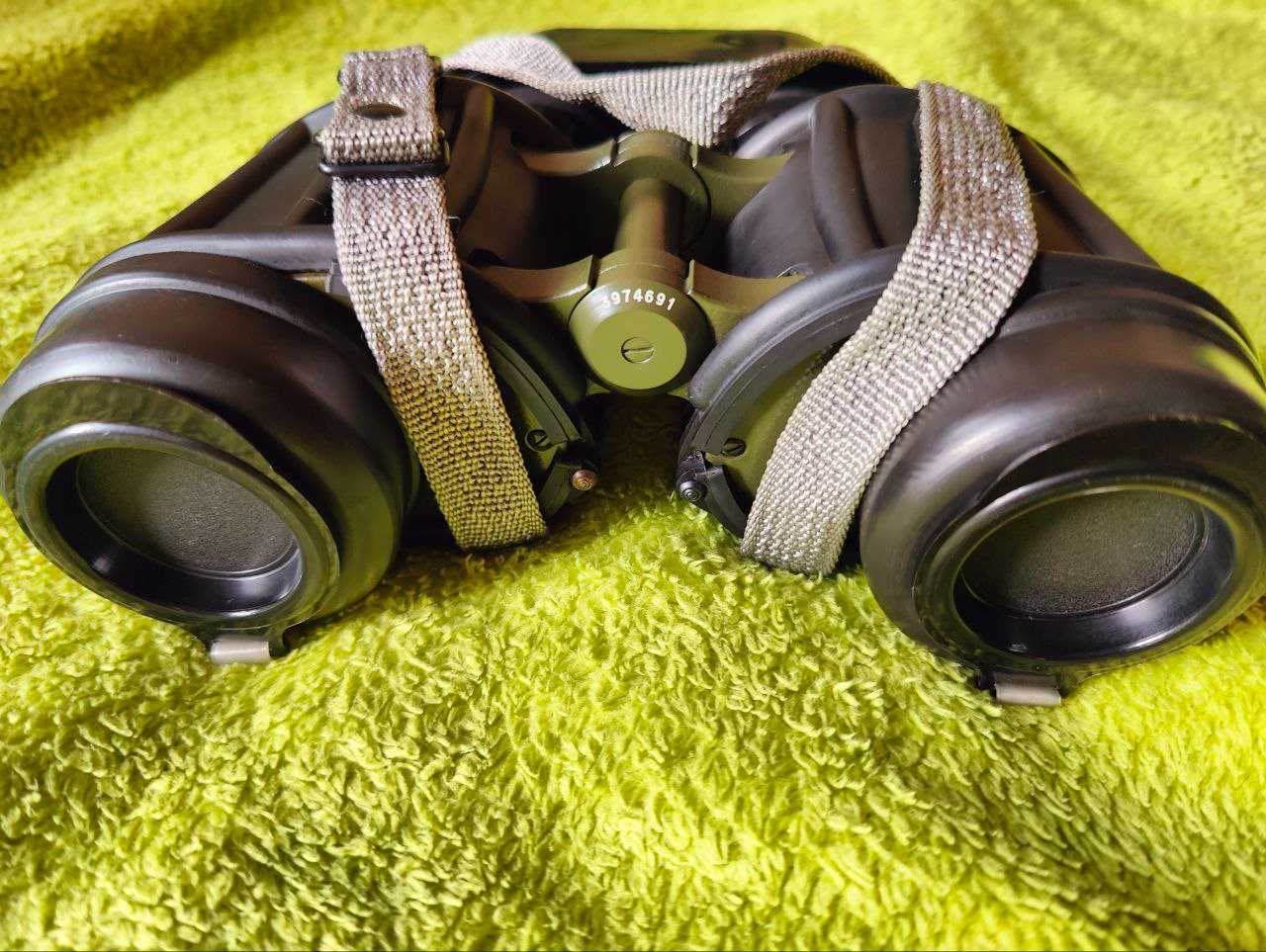 Lornetka Carl Zeiss Jena EDF 7x40 - NVA
Military Binoculars