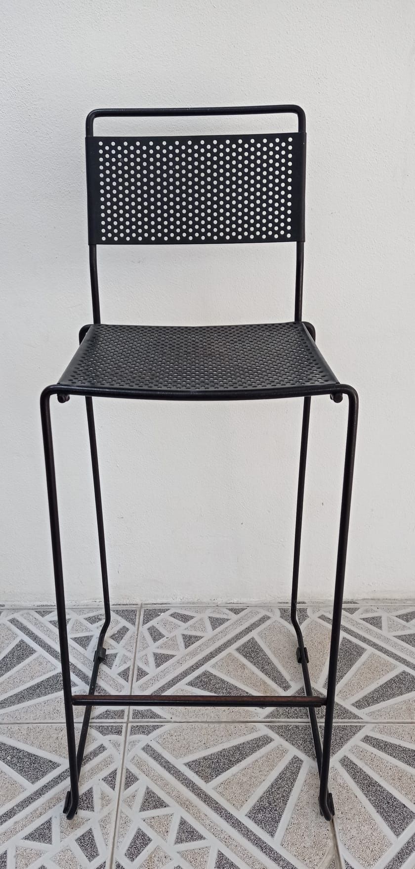 Cadeira alta em ferro