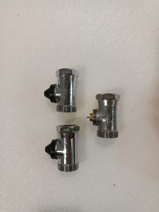 Zawory grzewcze HONEYWELL i automat. odpowietrzniki grzejników CALEFFI