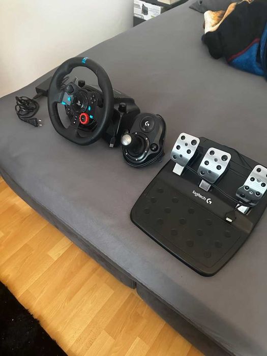 Zestaw Logitech G29 z shifterem i pedałami