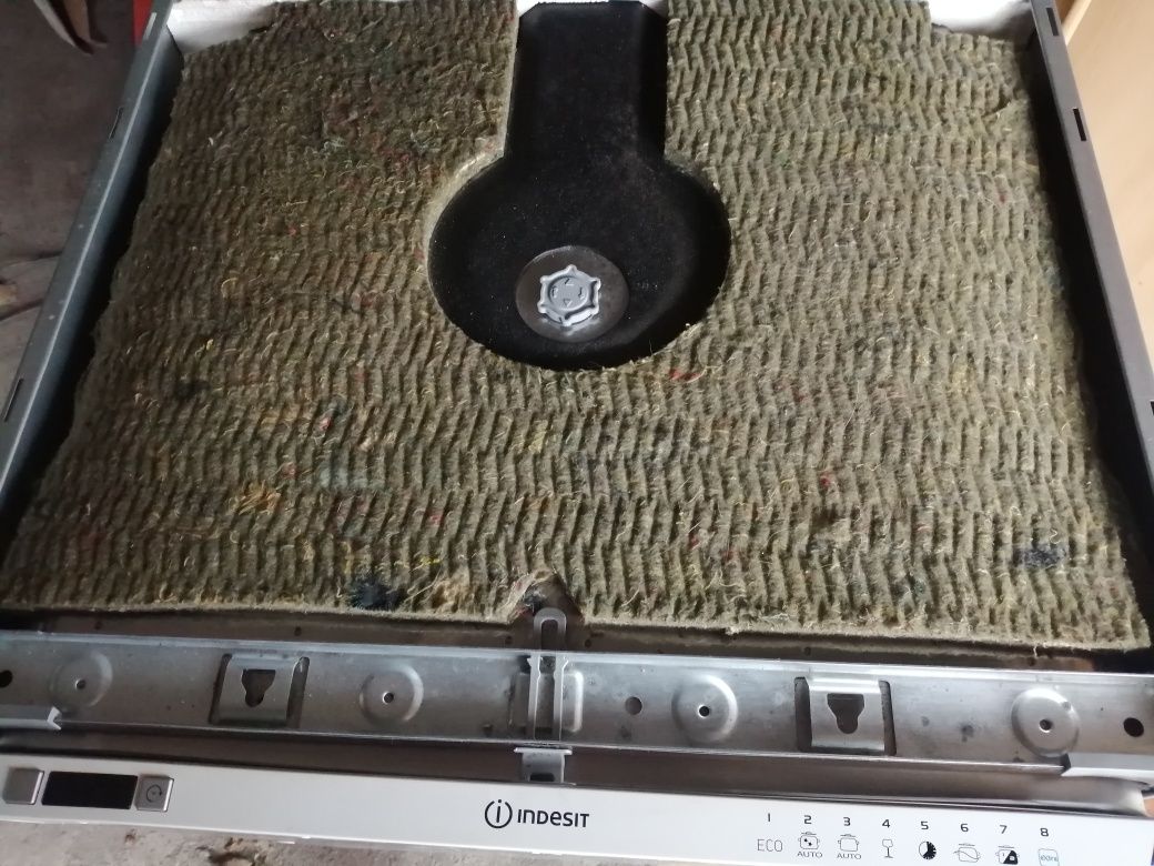 Zmywarka Indesit do zabudowy 60cm