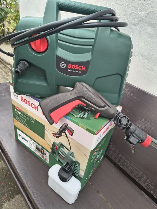 Мінімийка Bosch EasyAquatak 100