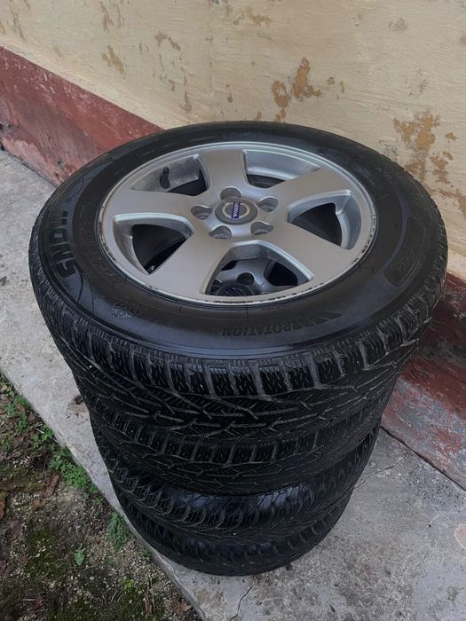 Комплект зимових коліс