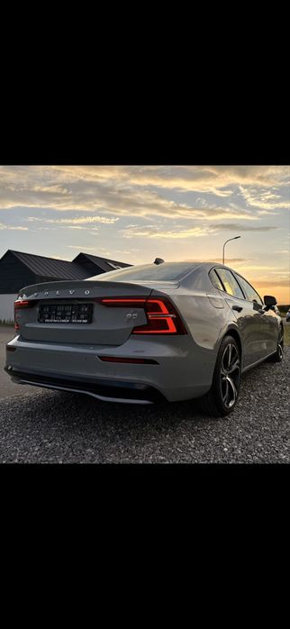 S60 R-design 250 KM Mild Hybrid