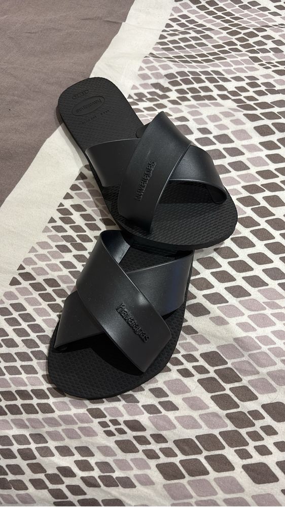 Havaianas pretas