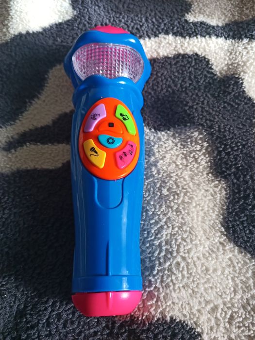 Продам мікрофон дитячий музичний