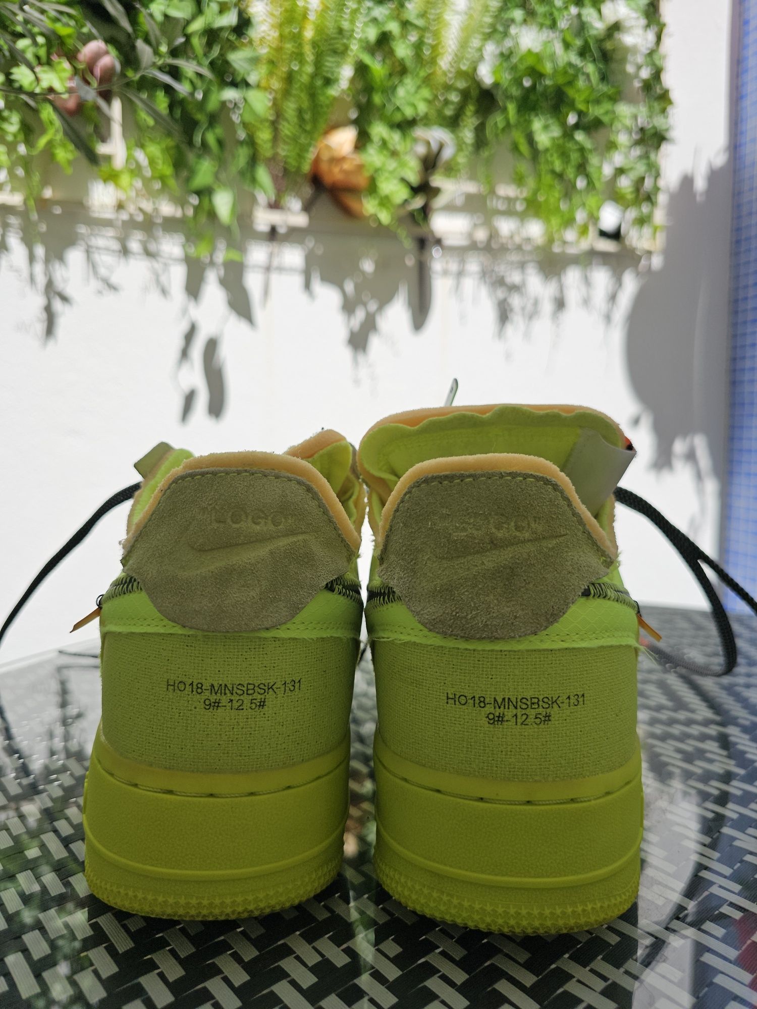 Nike Air Force 1 Off-White Volt