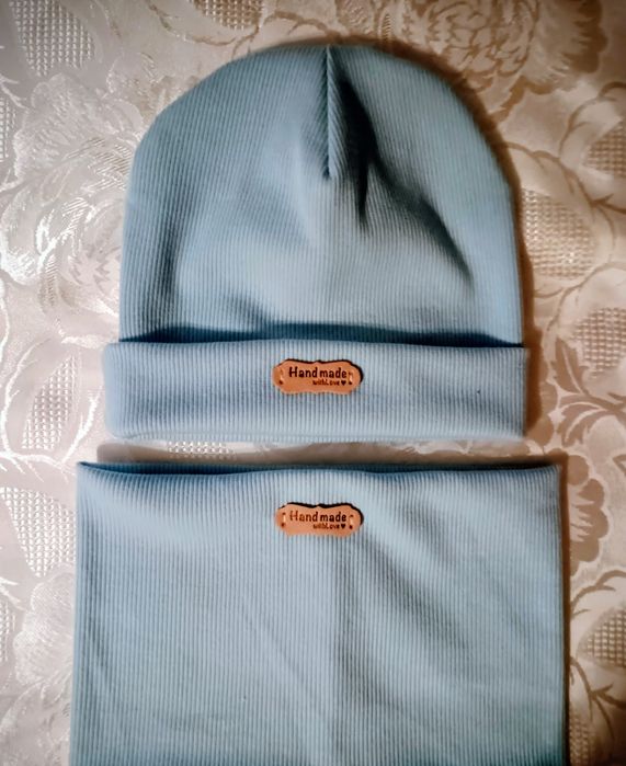 Komplety czapka i komin