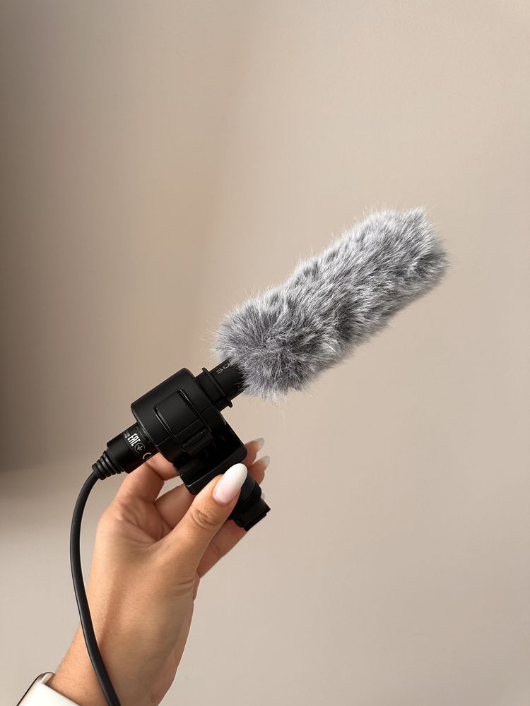 Мікрофон Sony ECM-CG60 накамерний мікрофон