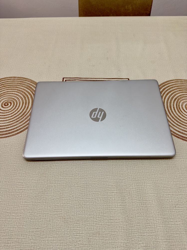 Hp 15s Ryzen 7 1TB C/Novo