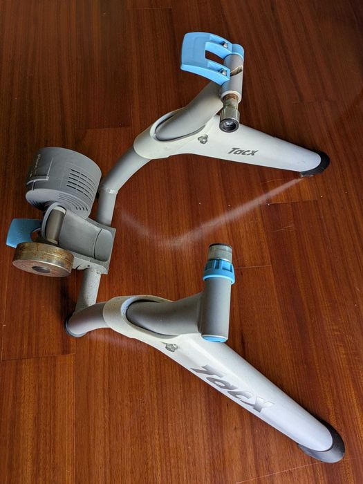 Rolo de Treino Bicicleta Tacx Flow Smart T2240