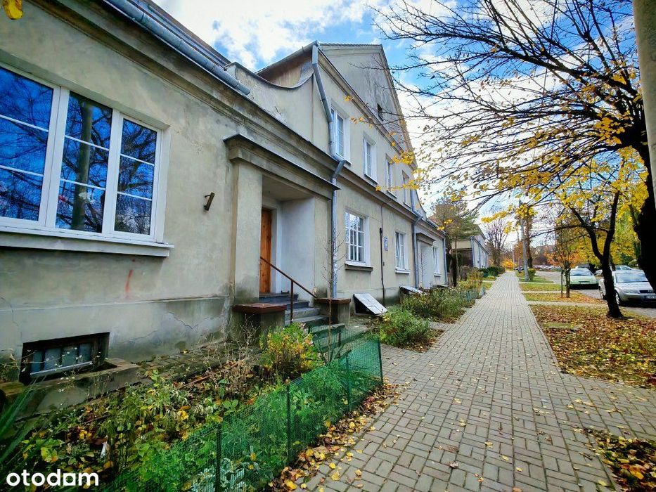 Kawalerka na parterze/piec węglowy/43,5m2Dyrekcja