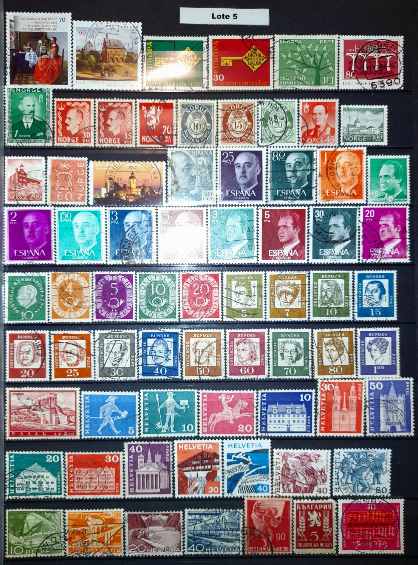 Lote de 500 Selos Mundiais diferentes