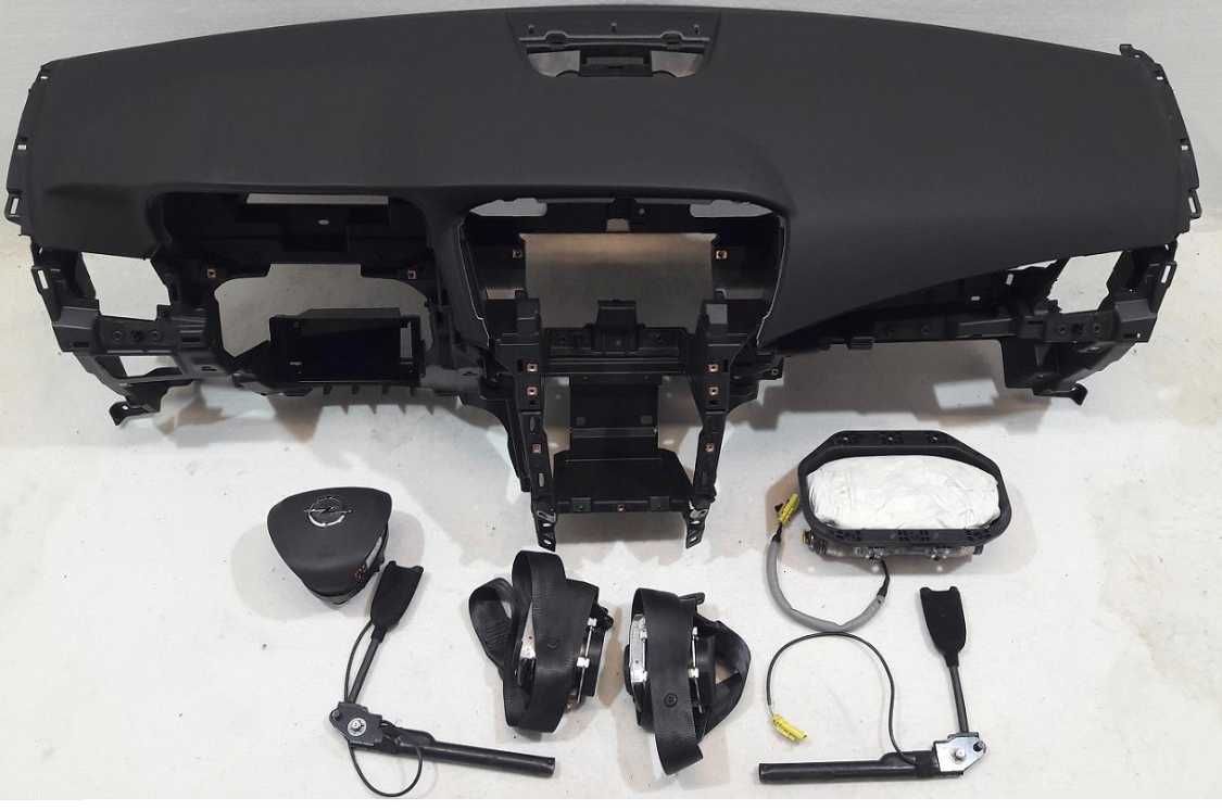 Opel Zafira tablier airbag cintos