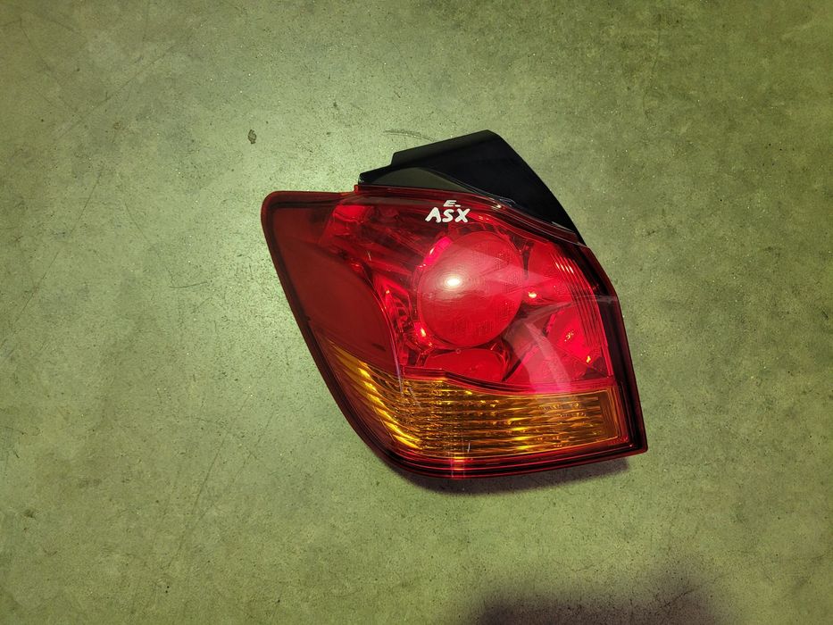 Farolim Mitsubishi Asx