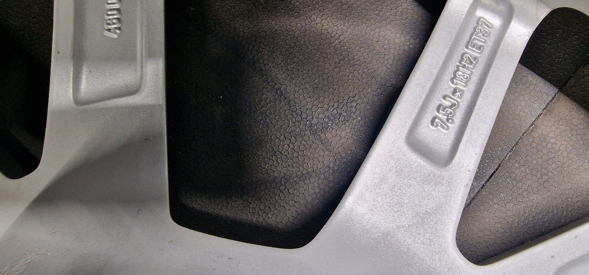 Koła zimowe AUDI A6 C7 A5 A4  5x112 R18 Oryginał