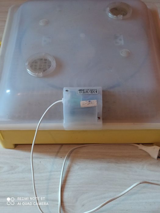 Sprzedam inkubator ikar półautomatyczy na 56jaj