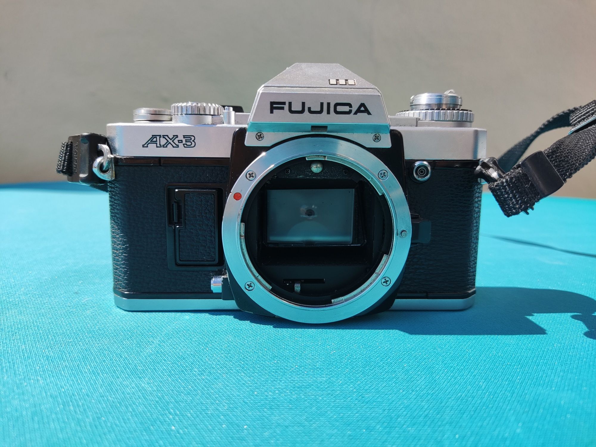 Fujica AX-3 (corpo) versão silver, máquina fotorafica SLR de 35 mm