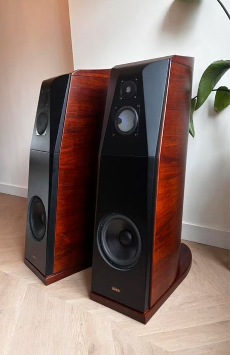 Usher Compass AC-10 hi-end kolumny podlogowe