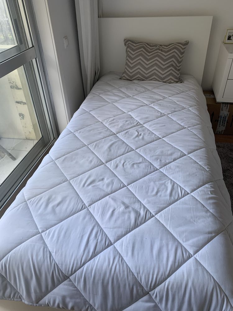 Cama e colchão novos
