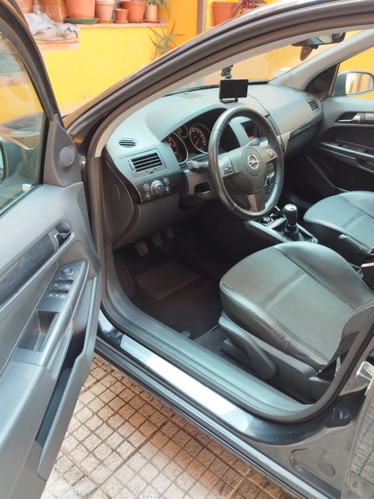 Opel Astra H caravan 1.3cdti 90cv