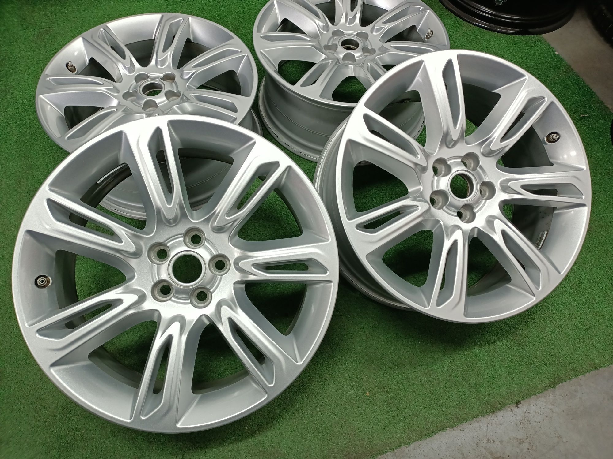 19" felgi 5x108 et45 Oryginalne Jaguar Land Rover Ford Volvo Wysyłka