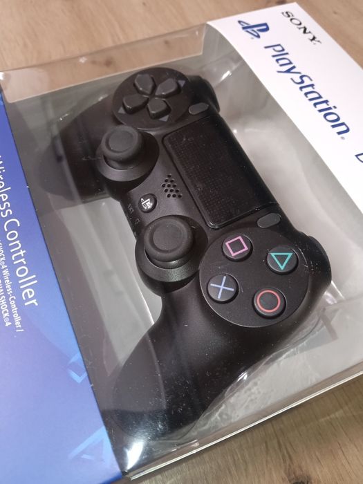 NOWY! Kontroler Sony CUH-ZCT2E Pad PS4 dualschock4 v2 - Black czarny