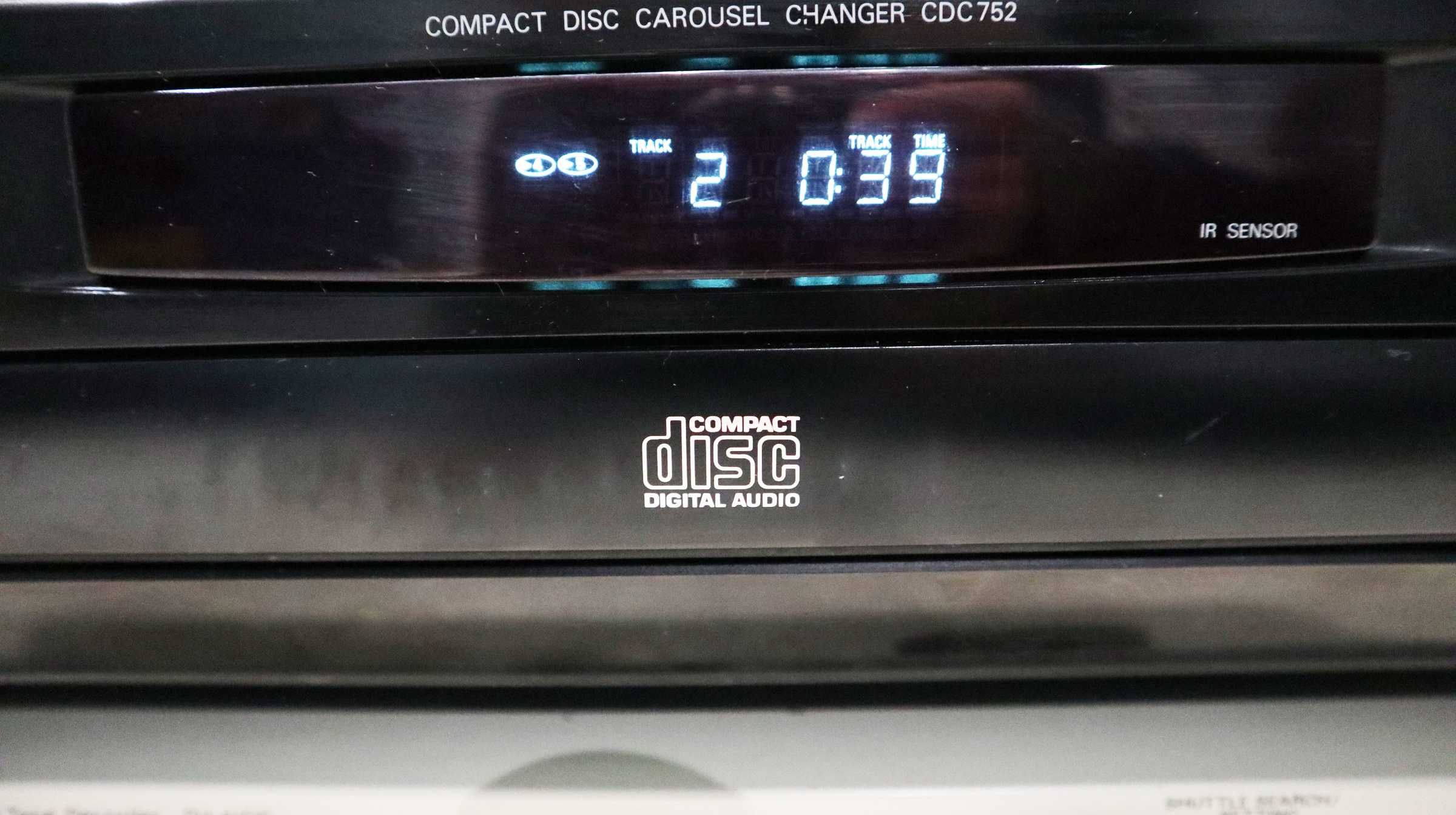 CD проигрыватель  PIONEER PD-4300 PHILIPS CDC-752