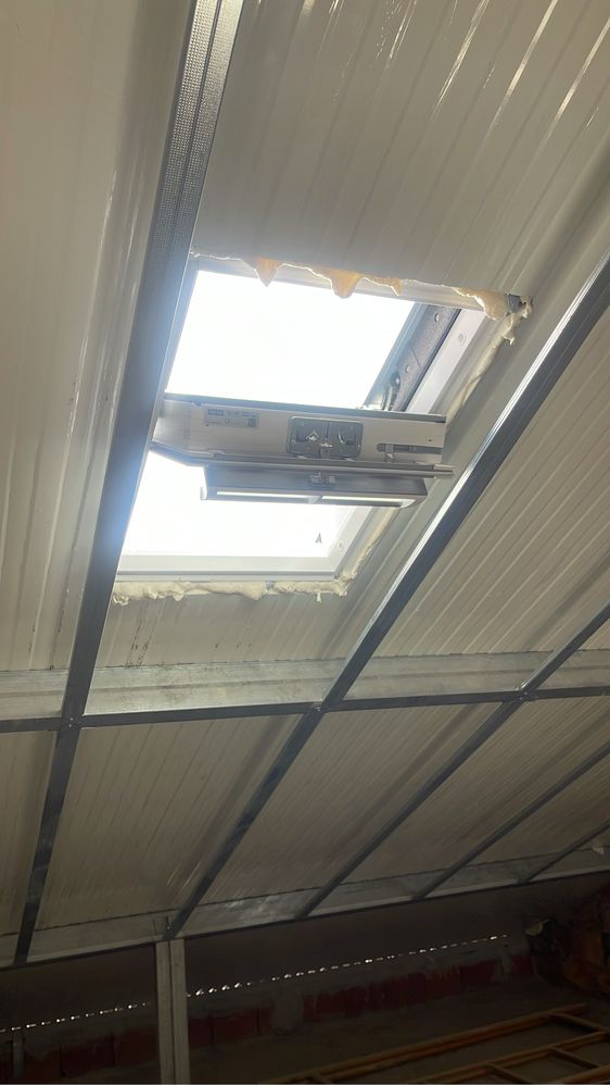 Vendo 2 janelas Velux usadas
