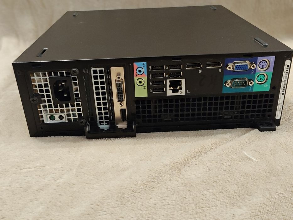Komputer Dell Optiplex 7010  i7 / 8Gb / radeon R5 + monitor