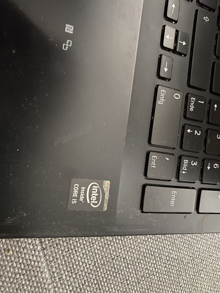 Laptop Sony i5 SVF153A1YM uszkodzony
