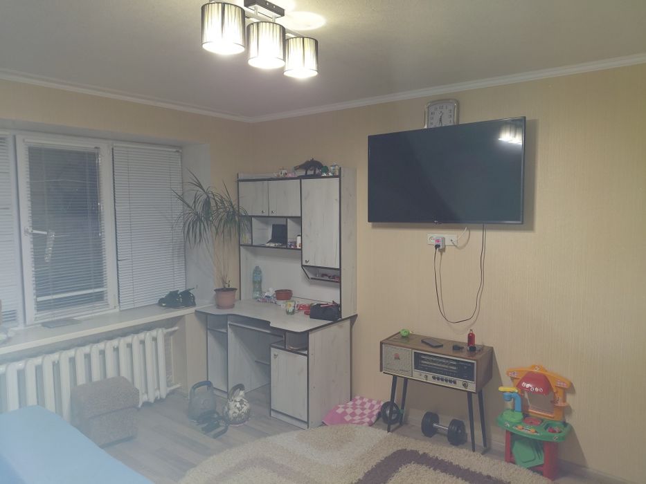 Продам двух комнатную квартиру в  МЖК , самый центр города, с ремонтом