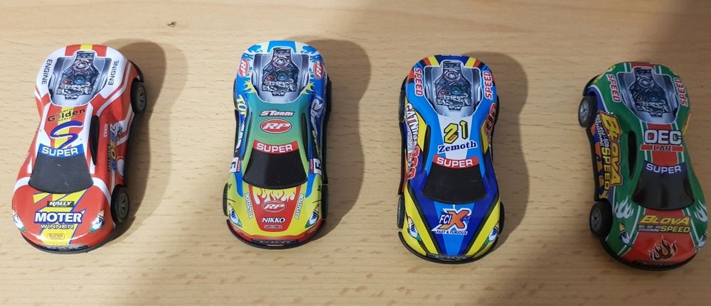 Набір металевих машинок з інерційним механізмом 12 шт.