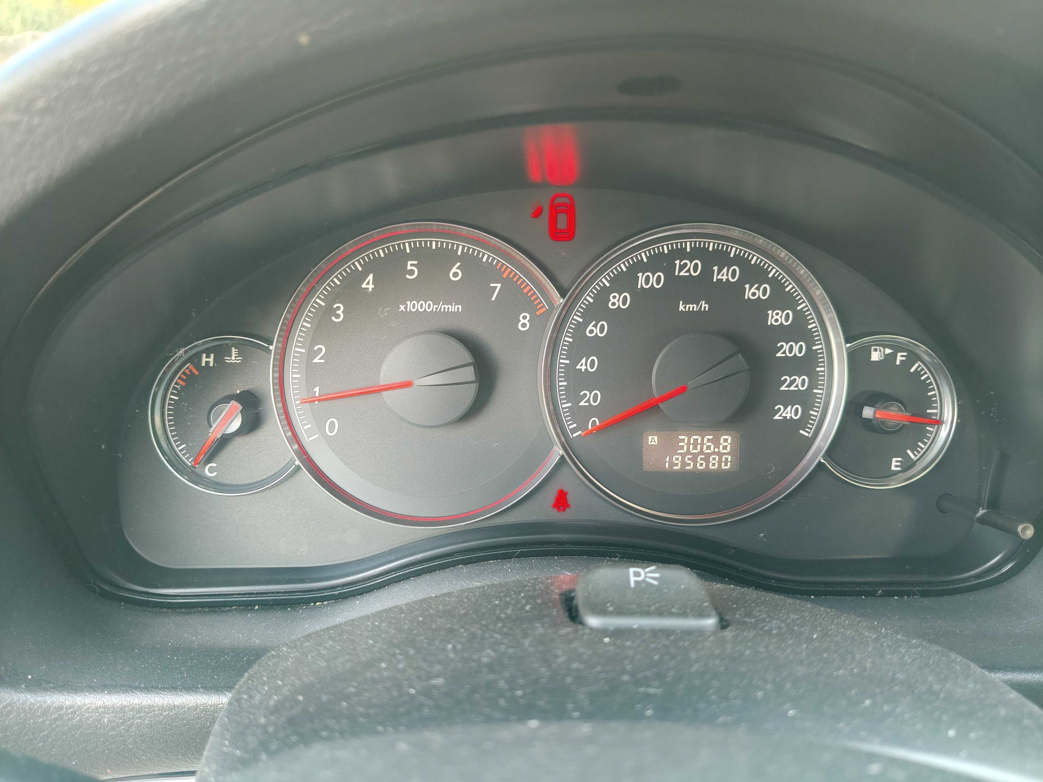 Subaru legacy 2.0 benzyna uszkodzony