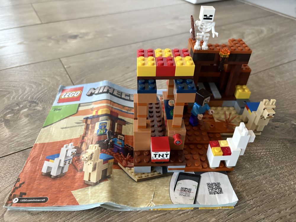 LEGO Minecraft 21167 Punkt handlowy