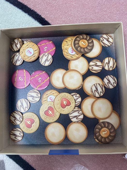 Гра для дітей «Аліса в краіні чудес» від 6 років