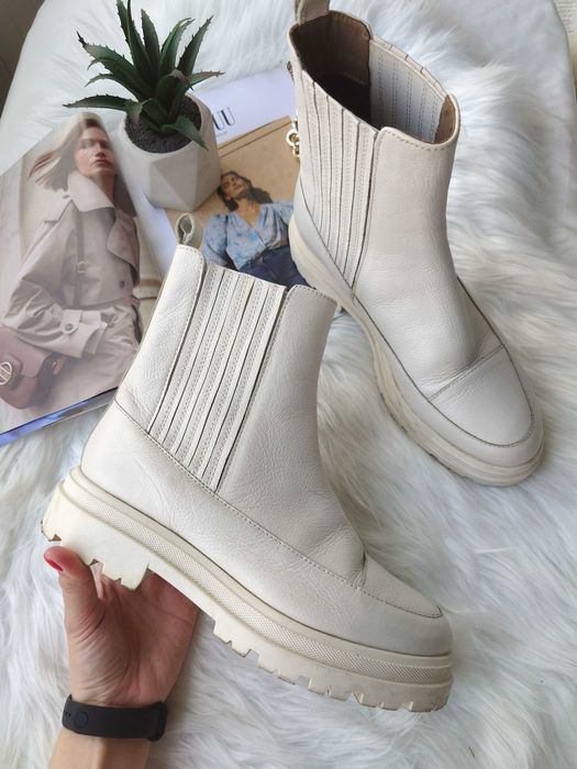 Beżowe botki Anna Field 39